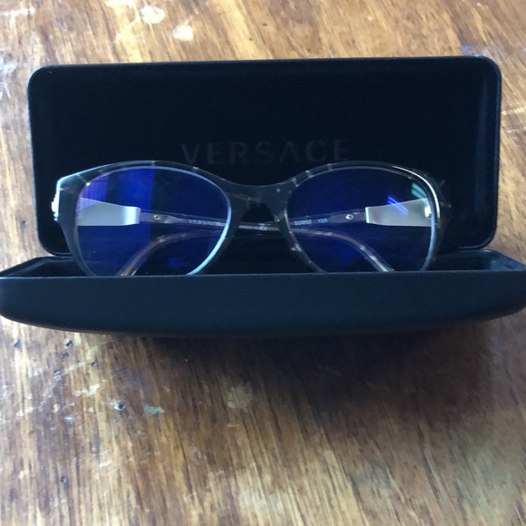 Versace Eyeglasses with case and cloth - Picture 11 of 13